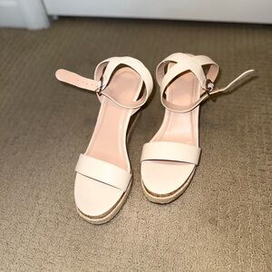 Elegant Cream Women's Sandals